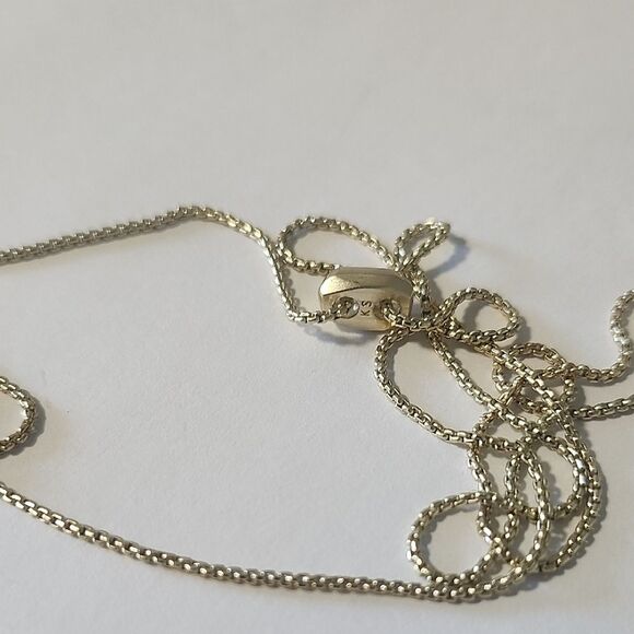 Kendra Scott Olivia Necklace - Picture 5 of 5